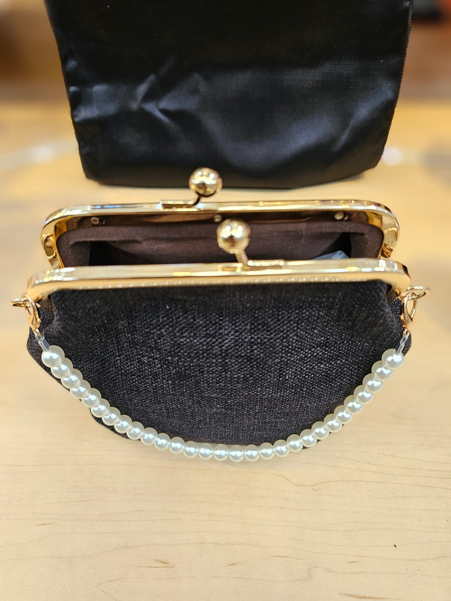 Black Jeans Pearl Shell Bag