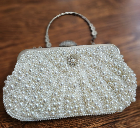 Beaded women vintage evening bag with pearls